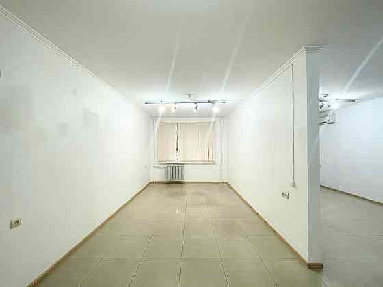 Продаж комерційне приміщення на просп. Академика Глушко, 16 приміщень - 3, поверх - 1 Одеса