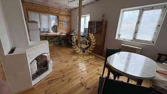 Продаж Будинок 3-кімнатний на Волошковая ул., 19 