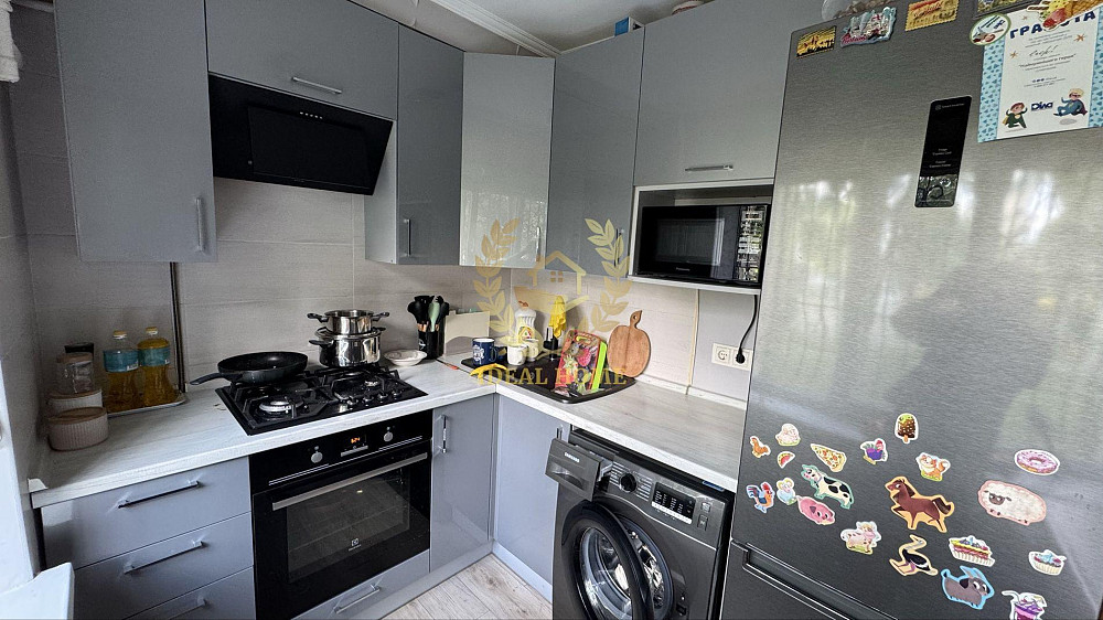 Продам кімнату в 2-кімнатній квартирі в Дніпровському районі Київ - фото 1