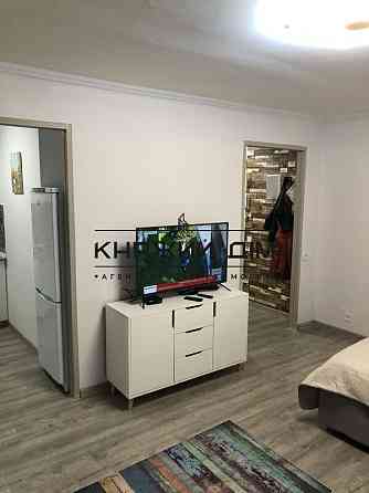 Оренда Квартира 1-кімнатна, 3/9 поверх на Кловский спуск Київ