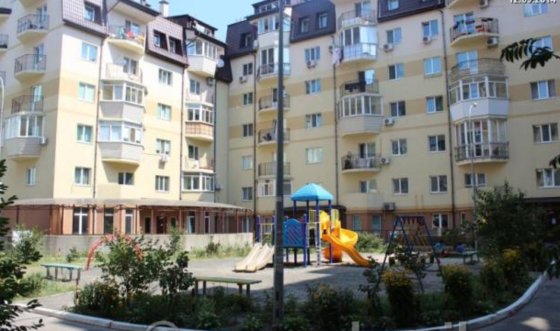 Оренда Квартира 3-кімнатна, 6/8 поверх на ул. Ивана Дьяченко Kiev