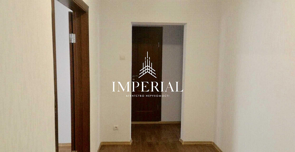 Продаж 3к Квартира 82 кв.м Глушкова Академіка вул. Kiev - photo 1