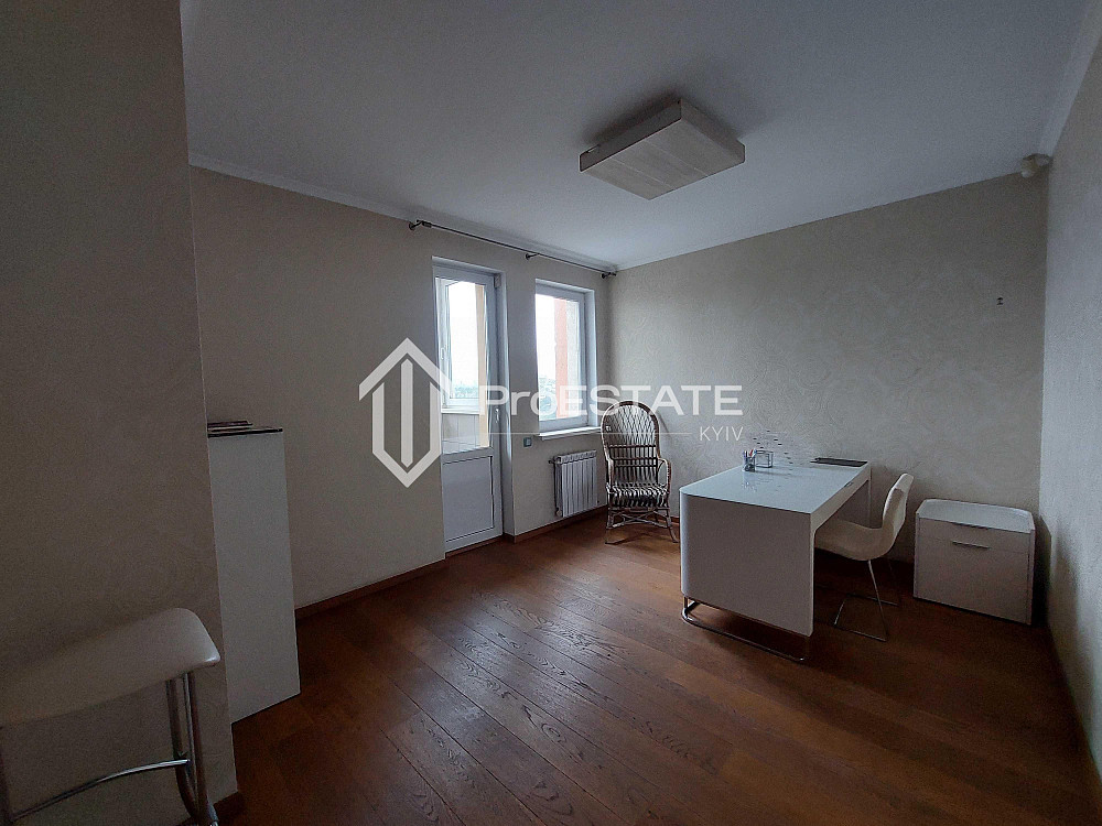 Продаж Квартира 4-кімнатна, 16/18 поверх на вул. Валерія Лобановського Київ - фото 6