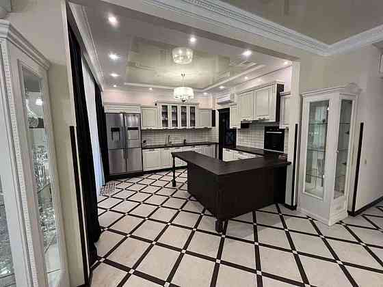 Оренда Квартира на ул. Богатырская Київ