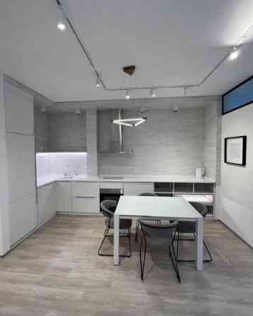 Оренда Квартира 2-кімнатна, 6/17 поверх на Большая Арнаутская ул. Одесса