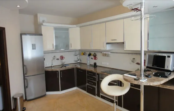 Продаж Квартира 2-кімнатна на массив Радужный, 6 Лиманка