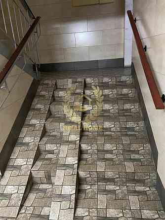 Продається 3-кімнатна квартира в районі Академмістечко Киев