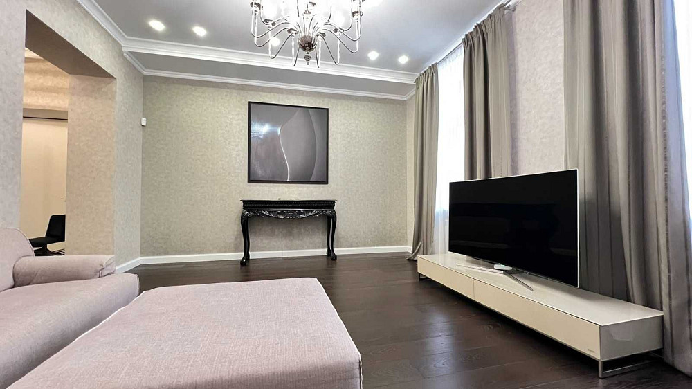 Продаж Квартира 2-кімнатна, 2/4 поверх на Шовковична вул., д. 10 Киев - изображение 1