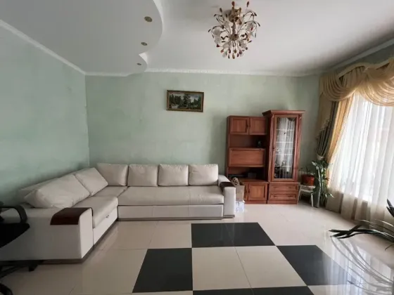 For sale 2-storey House with land 1.6 ares 140 sq.m 4 rooms at Толбухина Odessa