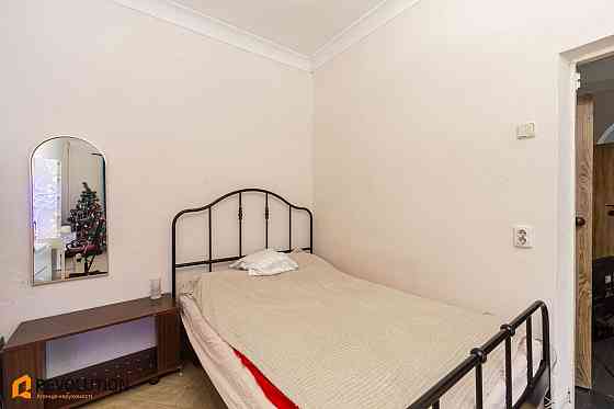 Продаж Квартира 2-кімнатна, 2/2 поверх на Юрія Литвинського вул. (Російська),, 58 Киев