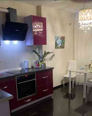 Продаж Квартира 2-кімнатна, 3/16 поверх на Радужный массив вулиця Одесса