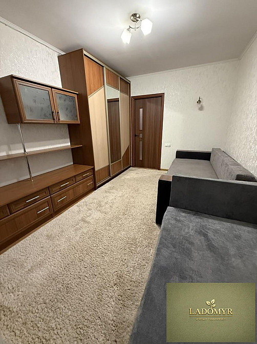 Продаж Квартира 1-кімнатна, 8/9 поверх на вул. Віденська Rivne - photo 1