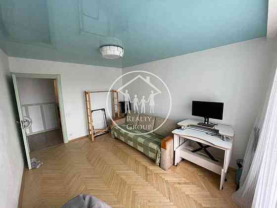 Продаж Квартира 2-кімнатна, 8/9 поверх на Вагонна вул., 7 Львів