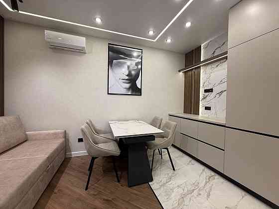 Продаж Квартира 2-кімнатна, 13/24 поверх на Краснова ул., 3 Odessa