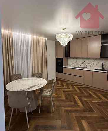 Продаж Квартира 1-кімнатна, 6/7 поверх на Фогорашія Ужгород