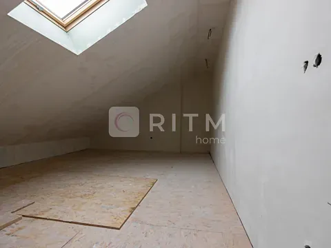 Продаж 3к Квартира 100 кв.м вул. Героїв Крут 6  - фото 13