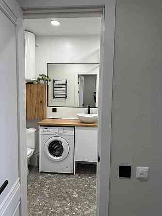 Оренда Квартира 1-кімнатна, 25/26 поверх на Ревуцкого ул., 54 Kiev