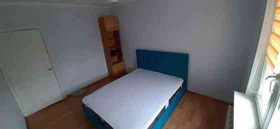 Оренда Квартира 2-кімнатна на ул. Урловская, 19 Київ