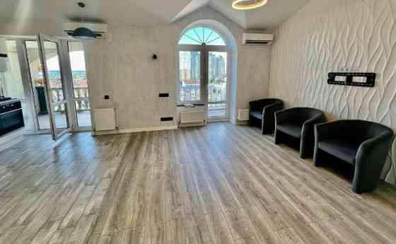 Красивейшая квартира в Зеленом Мысе ("Моцарт") Крижанівка (Комінтернівський район)