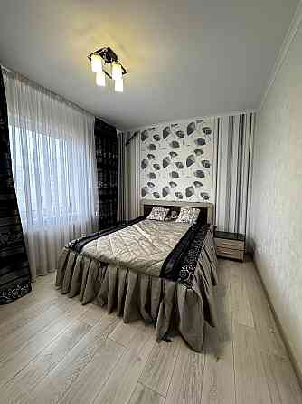 Оренда Квартира 2-кімнатна, 18/25 поверх на Урлівська, 34 Kiev