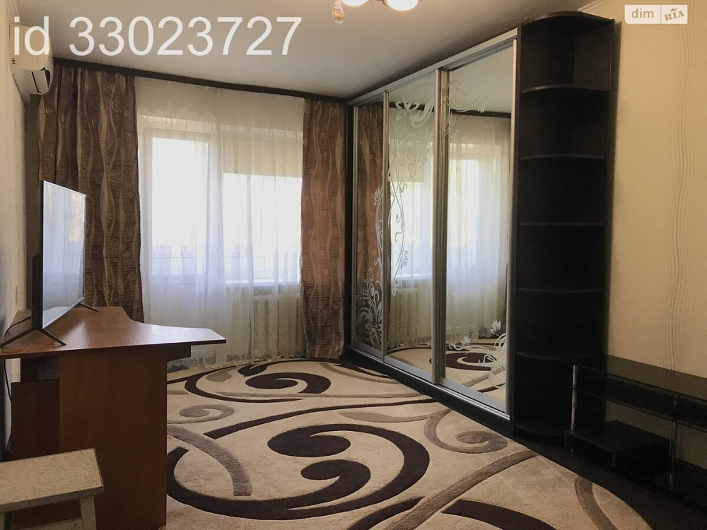 Оренда Квартира 1-кімнатна, 5/5 поверх на вул. Мрії, 7б Київ - фото 1