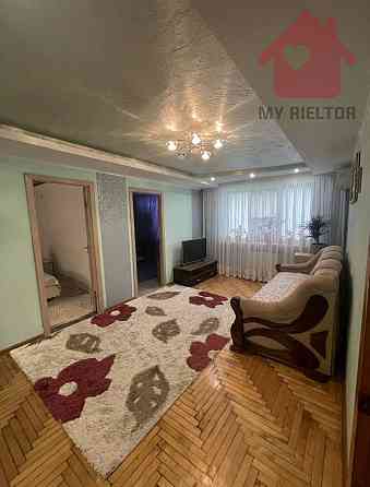 Продаж Квартира 3-кімнатна, 4/5 поверх на Лобачевського Ужгород