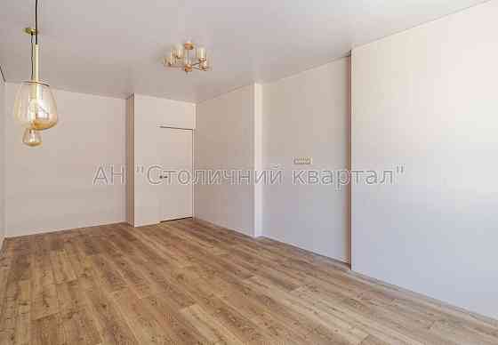 Продаж Будинок 3-кімнатний на Дніпровська наб., 15Ж Киев