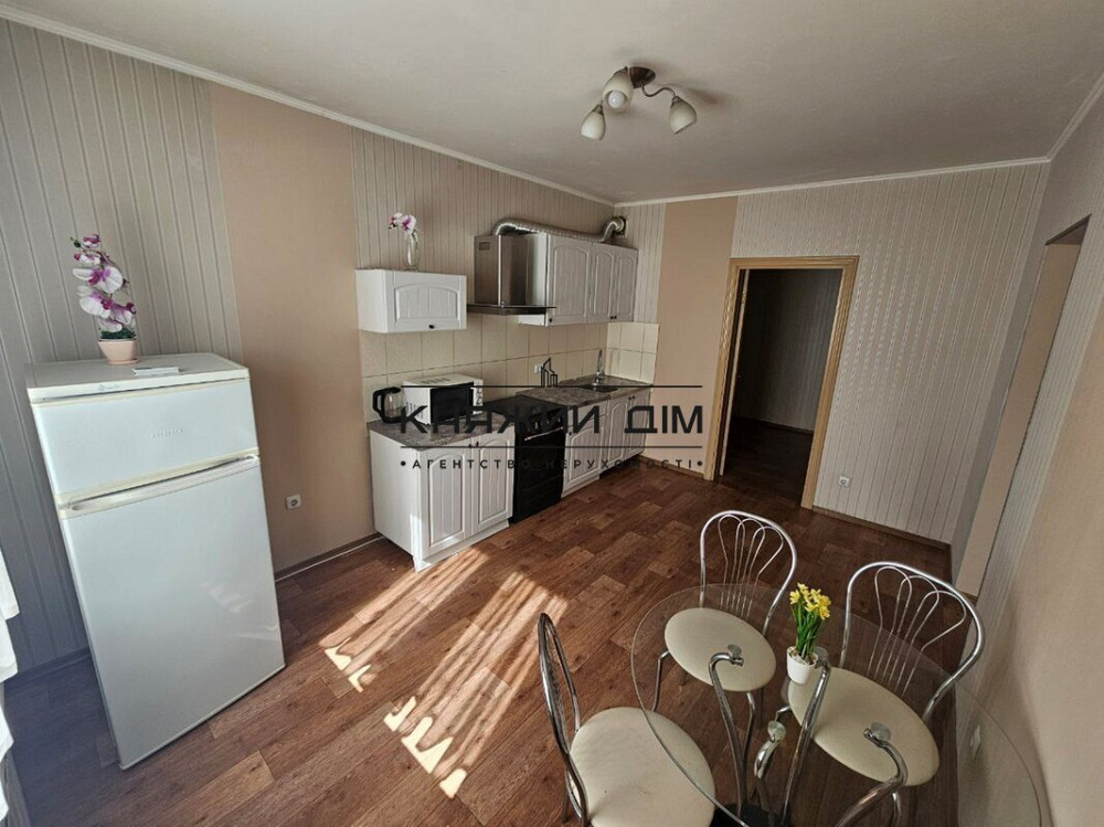 Оренда 2-х к.кв. в новому будинку, Осокорки. № 11193888 Київ - фото 1