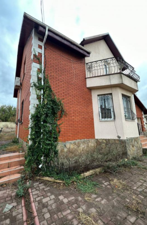 Продається 2-х поверховий будинок на Сухому лимані. Сухий Лиман