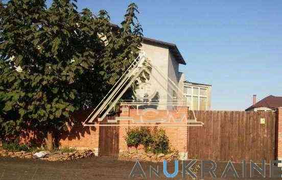 Капитальный дом на 8 сотках земли, Червоный хутор Лиманка