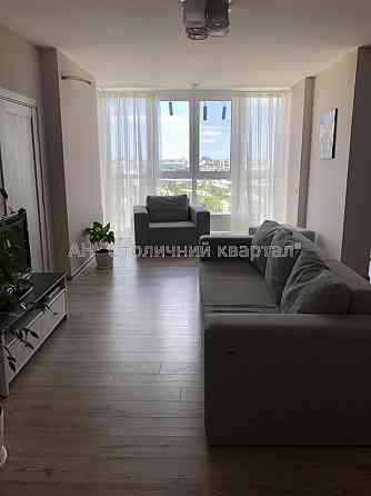 Продаж Будинок 3-кімнатний на Волинська вул., 10 Киев