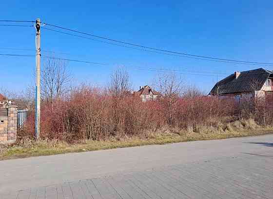 Продаж земельної ділянки 10 соток Минай