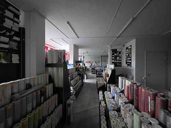 Оренда торгове приміщення на улица Ревуцкого, д.40 приміщень - 1, поверх - 2/24 Киев