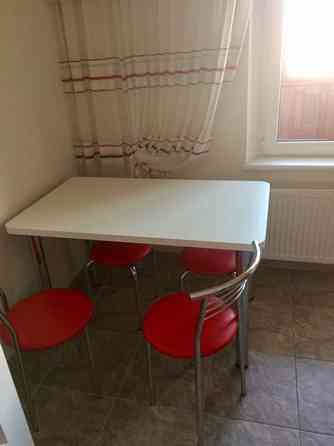 Оренда Квартира 2-кімнатна, 14/18 поверх на ул. Ларисы Руденко, 3 Kiev