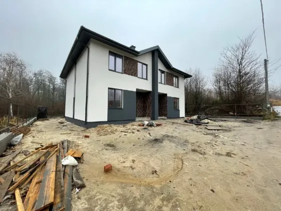 Продажа 2-этажный Дуплекс с участком 4.5 сот 118 кв.м 4 комн. на Ранкова Стоянка