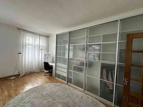 Оренда Квартира 2-кімнатна, 3/4 поверх на Камінна вул., 4 Тернопіль