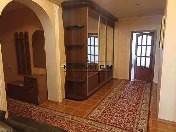 Оренда Квартира 3-кімнатна, 12/14 поверх на Леся Курбаса просп. Kiev