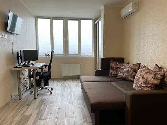 Оренда Квартира 1-кімнатна, 21/22 поверх на Польова, 73 Київ