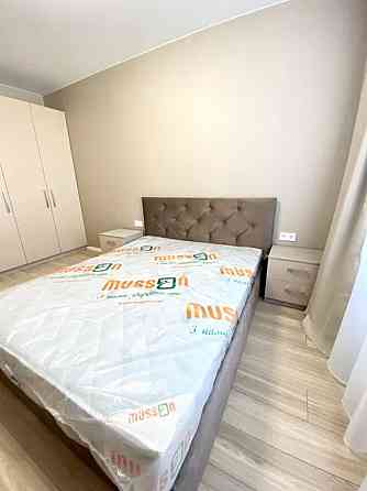 Оренда Квартира 1-кімнатна, 17/25 поверх на Гулака, 4 Киев