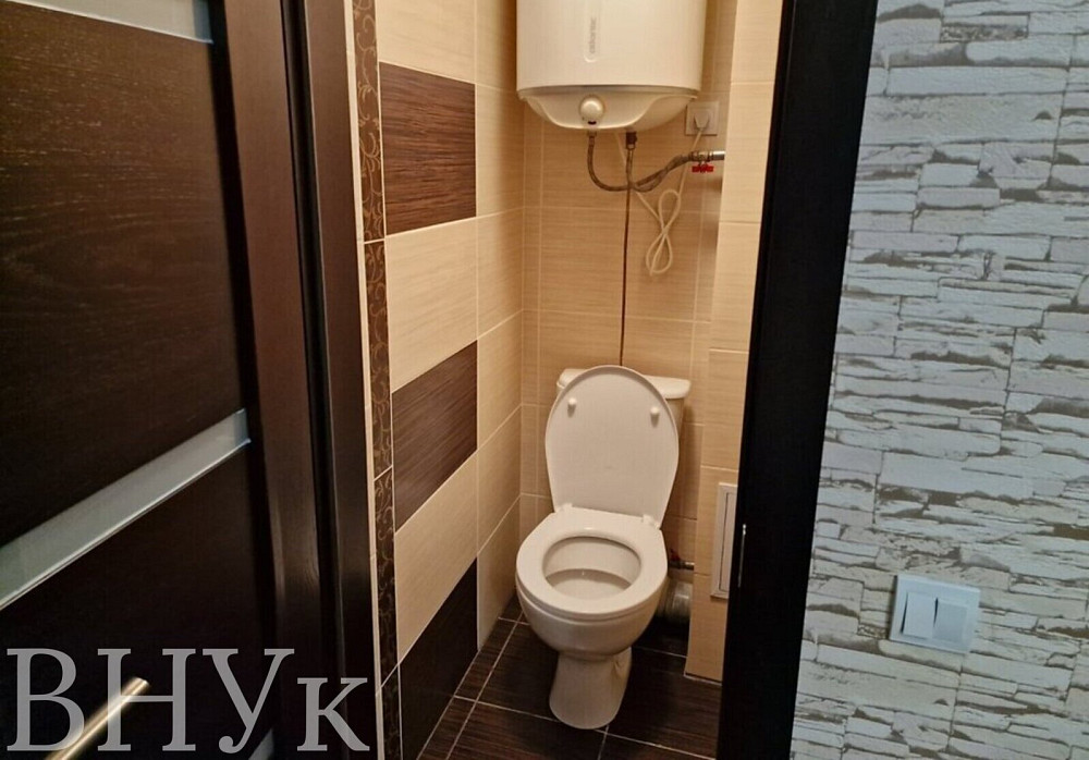 Продаж Квартира 3-кімнатна, 9/9 поверх на Головна Чернівці - фото 10