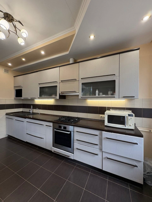 Продажа 2-этажный Дом с участком 4.5 сот 204 кв.м 4 комн. на Серпанкова Ровно - изображение 7