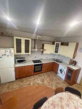 Оренда Квартира 1-кімнатна, 10/23 поверх на Миколи Бажана, 10 Київ