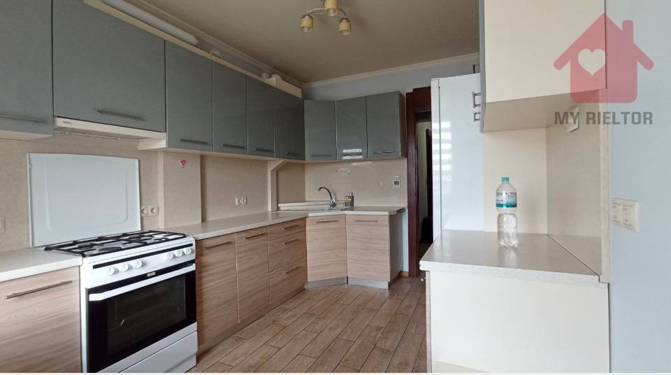 Продаж Квартира 2-кімнатна, 5/5 поверх на Франка І. Ужгород - изображение 1