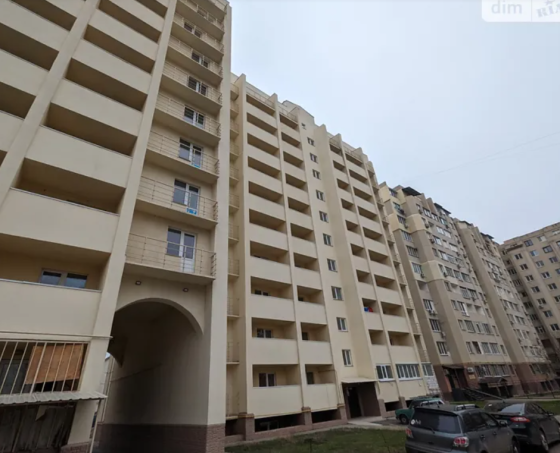 Продам 4-х комнатную квартиру на п.Котовского (ул.Бочарова) Одеса