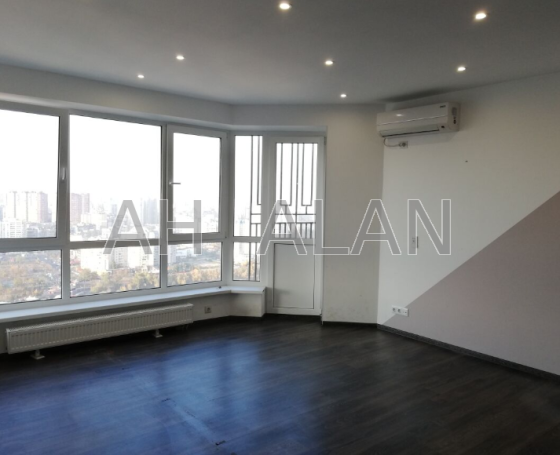 Оренда Будинок 5-кімнатний на Мишуги Олександра вул., 12 Kiev