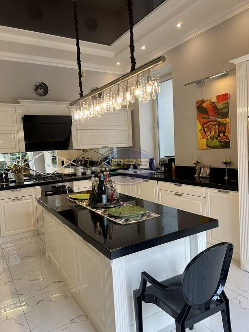 Продаж 2-поверховий Будинок з ділянкою 6 сот 240 кв.м 4 кімн. на Гаршина вул. Одеса - фото 2