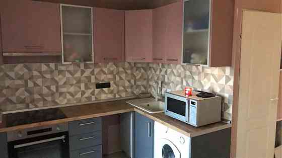 Оренда Квартира 3-кімнатна, 5/16 поверх на Ревуцького, 19/1 Київ