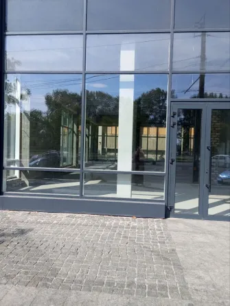Продаж Приміщення в житловому будинку площа 222 кв.м 1-й поверх на набережна перемоги 40Д Дніпро