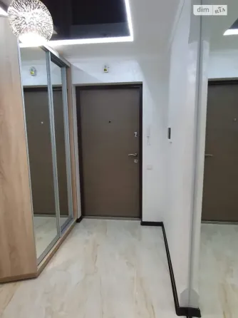 For sale 1-room Apartment 42 sq.m Злуки Ternopil'