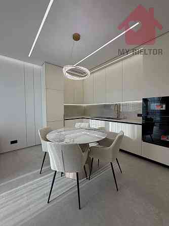 Продаж Квартира 2-кімнатна, 9/9 поверх на Легоцького Ужгород